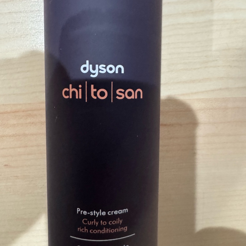 Dyson Chi To San Pre-Style Cream - Black
